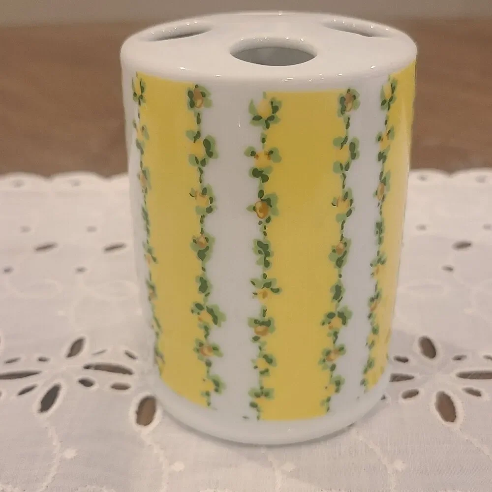 Vtg Seven Seas Bath 6 Pc Set Yellow Tissue Cover Toothpaste Tumbler Swabs Powder